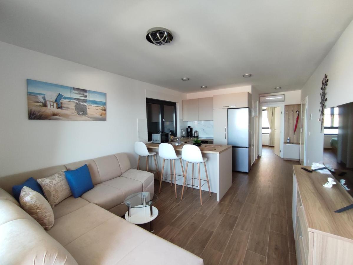 Apartman Sunnyside Appartement Makarska Buitenkant foto